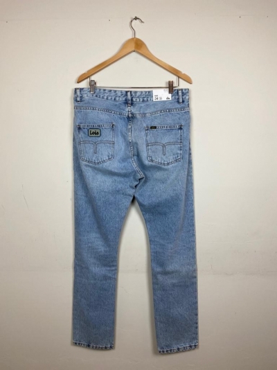  Snow Jean