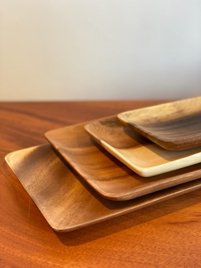  Acacia