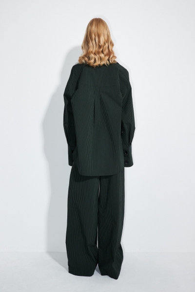 Navy/Green Stri
