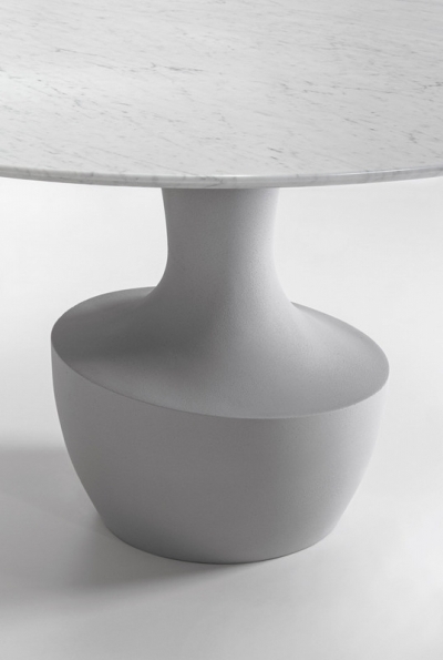bas. black + grigo marble top Grigo