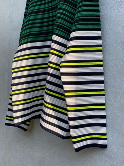  Black/Emerald/W