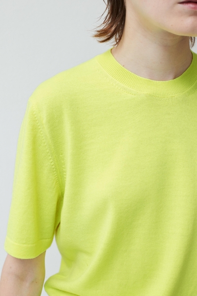 Essentials Fluo Yellow