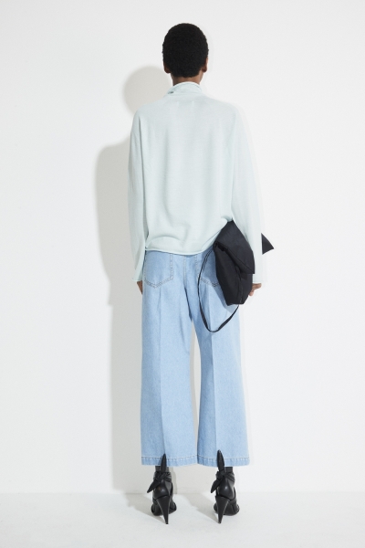  Ice Blue
