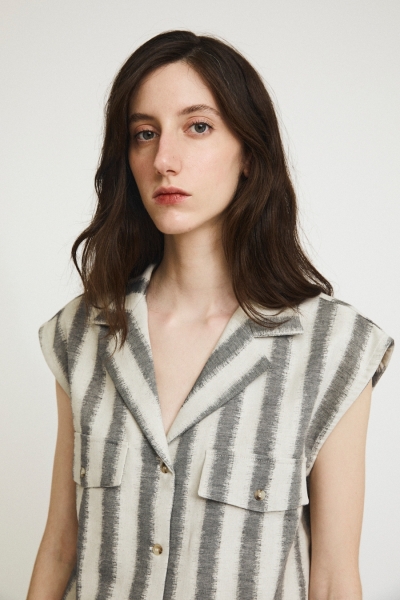  Black Stripes