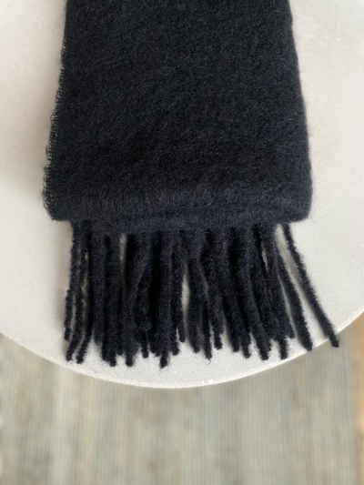  Black 1000