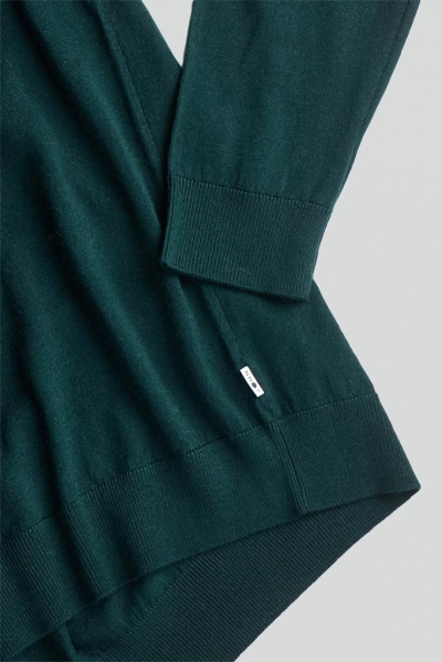  381 Dark Green