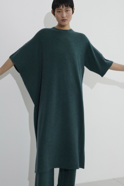 ESSENTIALS Forest Green