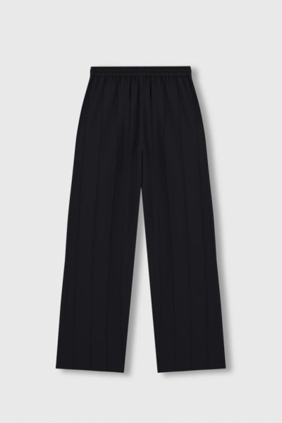 230443-B Black