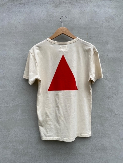  Red Triangle
