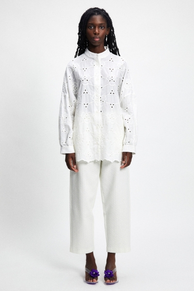  White