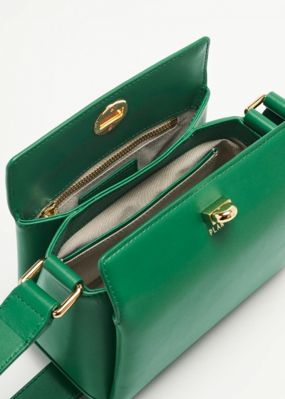  Emerald