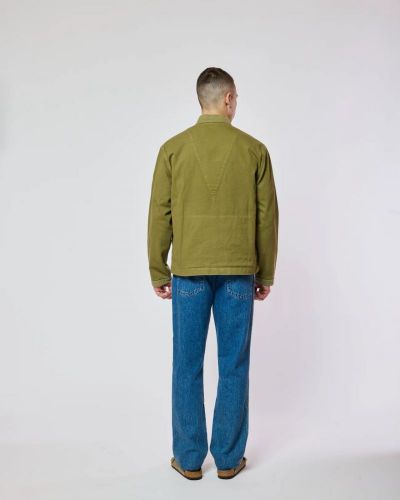  Lizard Green