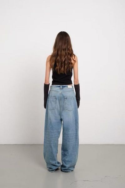 ID8648