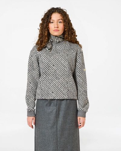  Multi Grey
