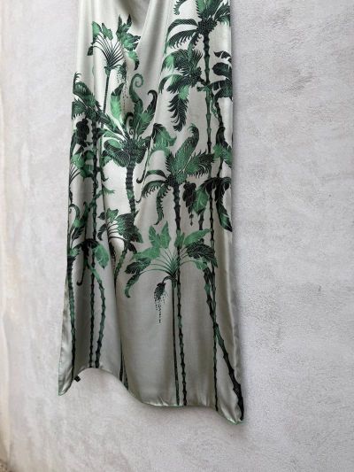  Green Palm