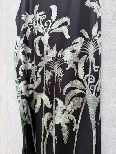  Green Palm