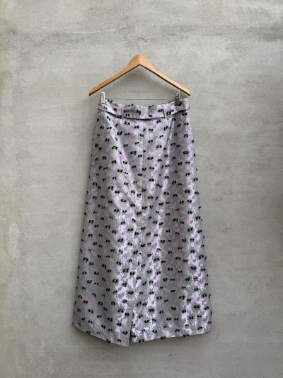  Lilac Black