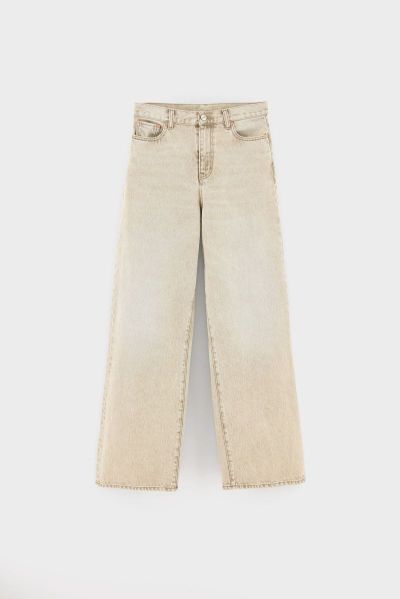  Beige Snow