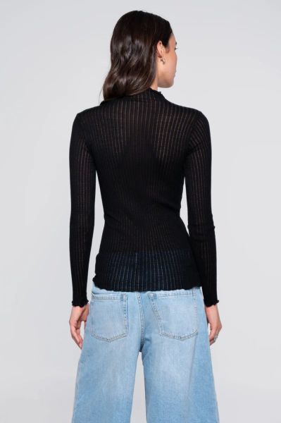 7494 Black