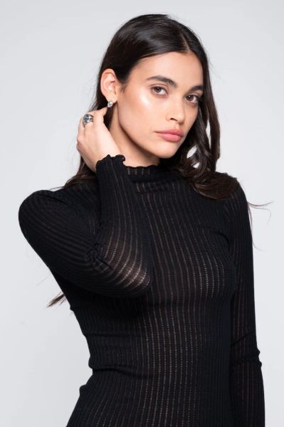 7494 Black