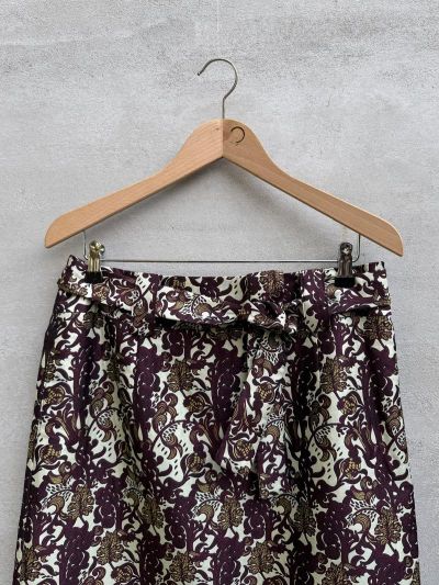  Burgundy/Beige